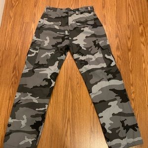 Regal Wear camo pants